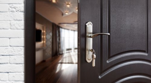 Как выбрать идеальные входные двери для вашей квартиры